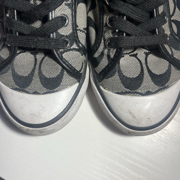 coach low top sneakers - Picture 3 of 7